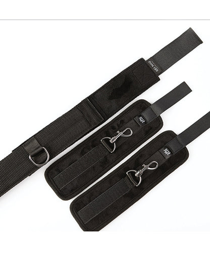 Sei Mio Spread the Love Ankle Spreader Bar w/Wrist Cuffs