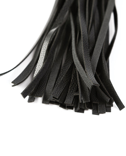 Sei Mio Primed for Punishment Flogger