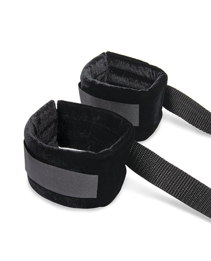 Lux Fetish 4 pc Bondage Strap & Flogger Kit